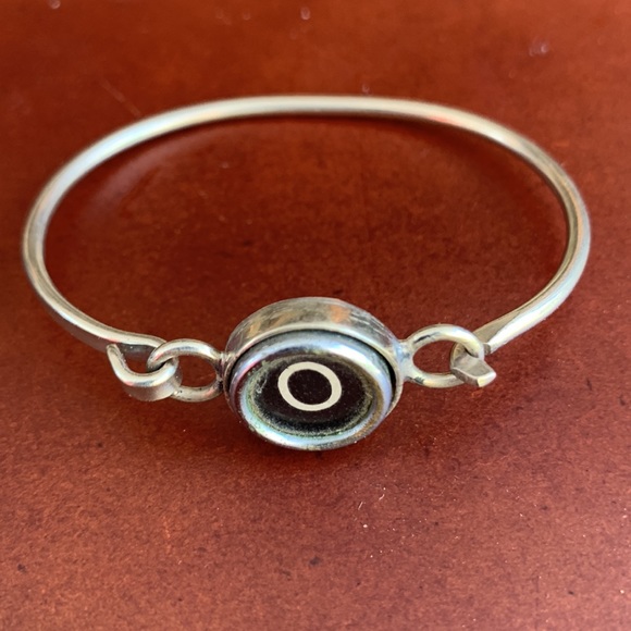 O typewriter key bracelet - Picture 2 of 4